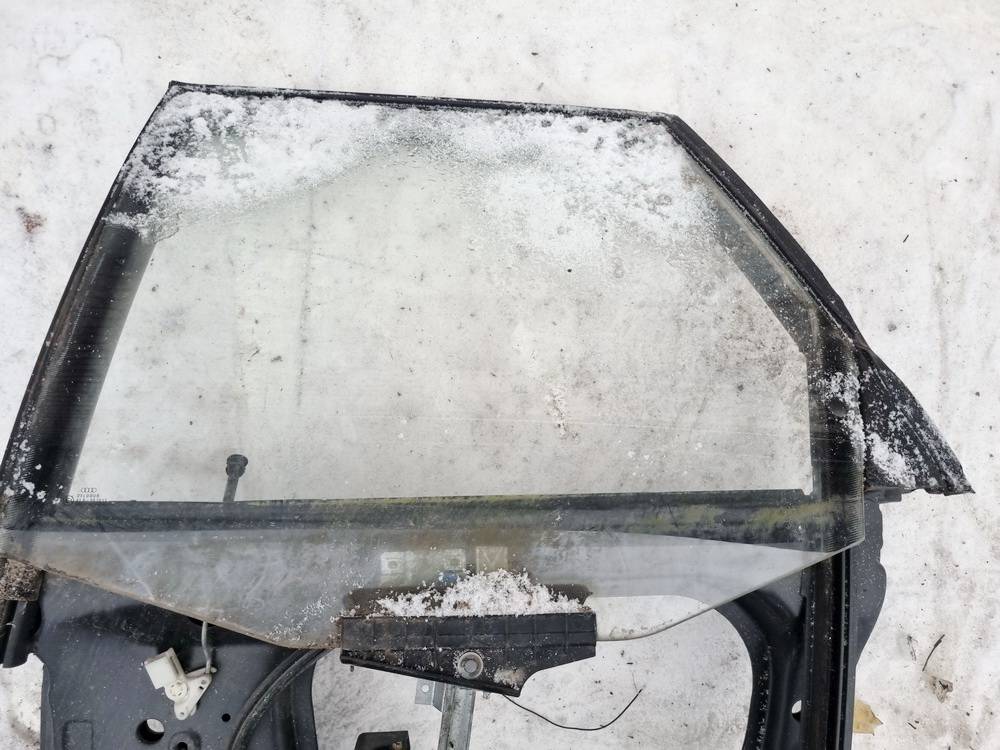 43R001013 Audi 100 1987 Duru stiklas G.K.