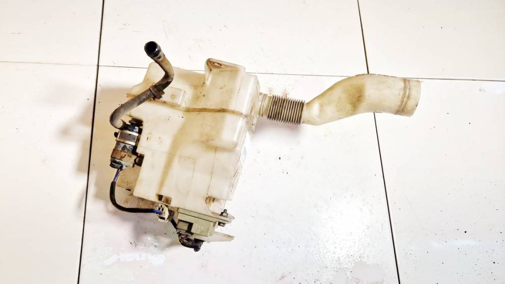 E4010023 Subaru Forester 2009 Windshield Washer Reservoir tank (WASHER BOTTLE) - Thumbnail 3