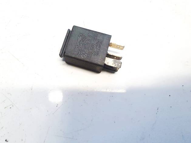 8Z0951253 Audi A3 2005 Relay module - Thumbnail 3