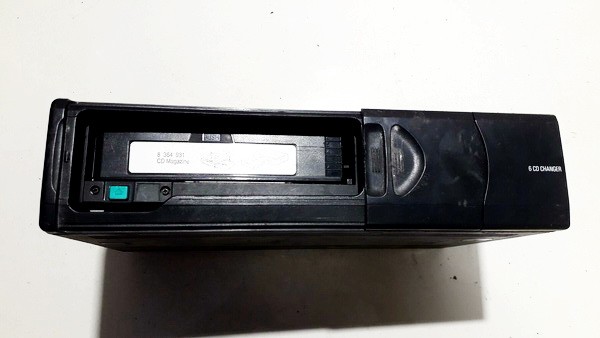 8364931 BMW 3-Series 2001 CD changers