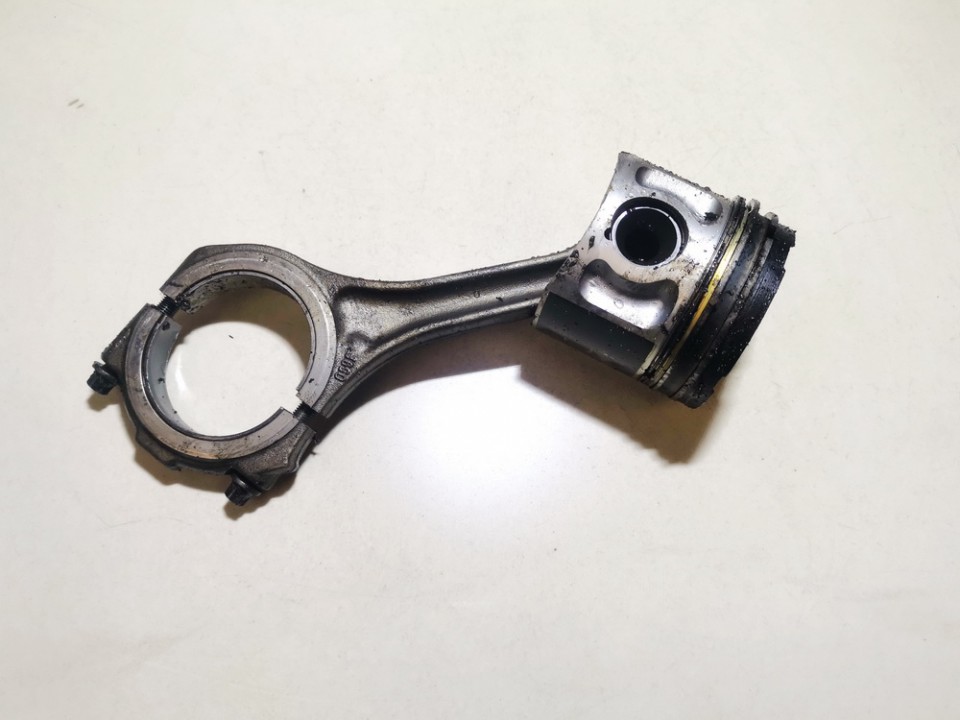 059F Audi A4 1998 Piston and Conrod (Connecting rod)