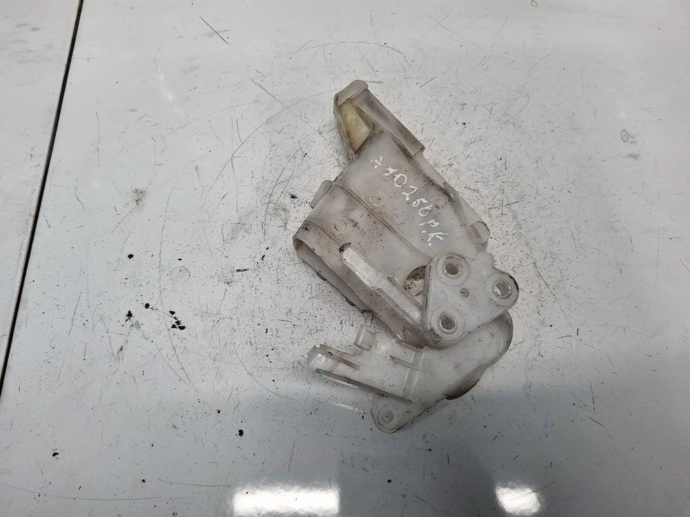 3C0837867B Volkswagen Passat 2007 Citi turētāji