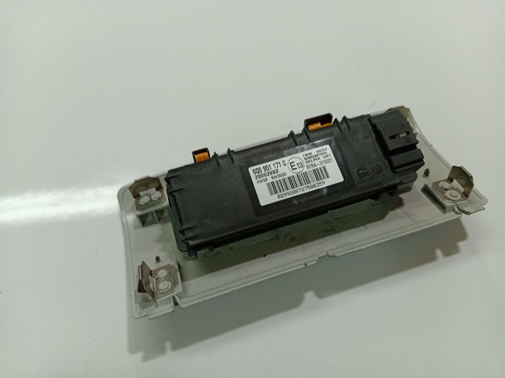 6Q0951171C Volkswagen Polo 2008 ALARM SENSOR MODULE UNIT - Thumbnail 2