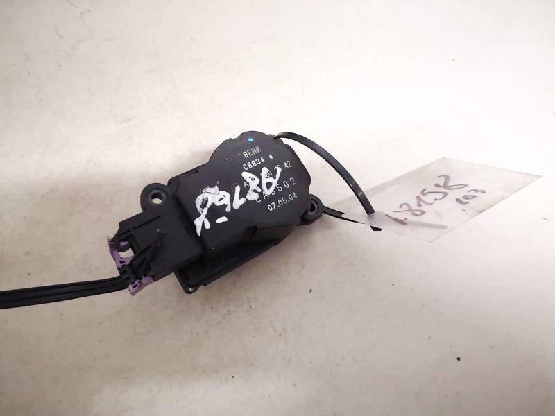 A2038201642 Mercedes-Benz C-CLASS 2004 Heater Vent Flap Control Actuator Motor