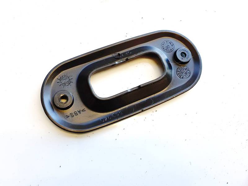 563940 Dodge Magnum 2006 Wykończenie wnętrza (plastikowe elementy) - Thumbnail 3