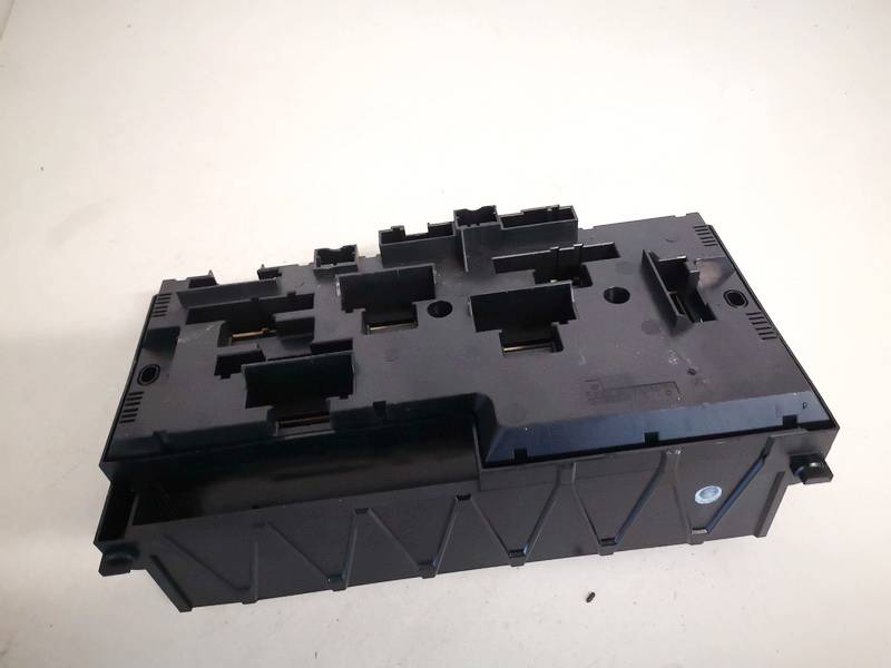 923442101 BMW 5-Series 2010 Fuse box - Thumbnail 3