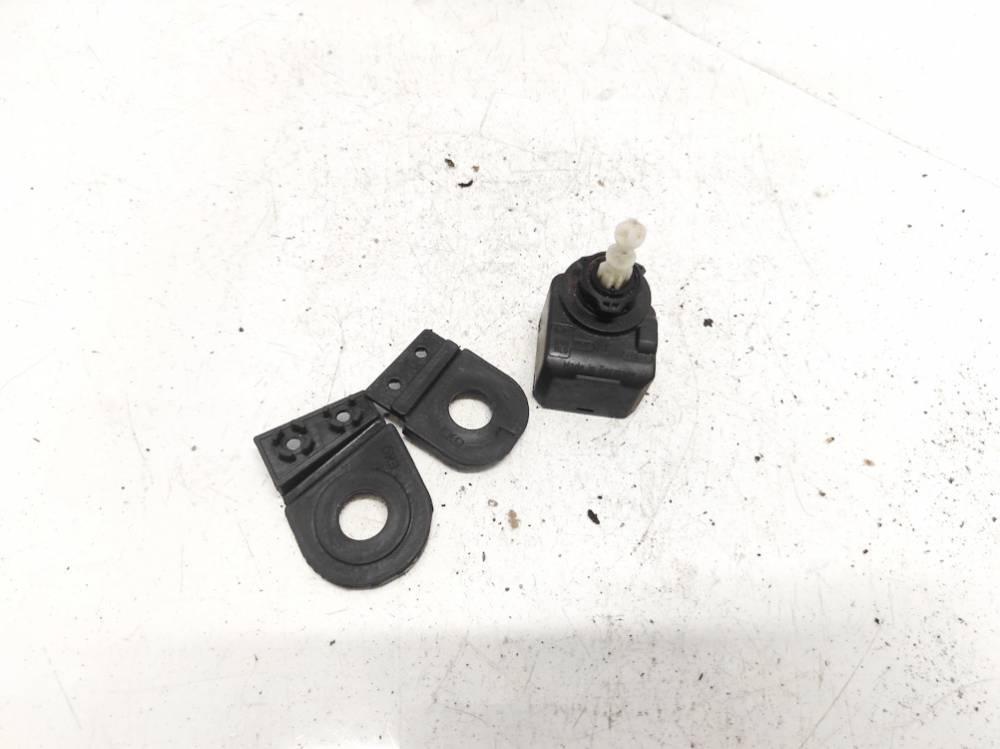 00883000 Opel Vectra 2003 Moteur de réglage du niveau des phares