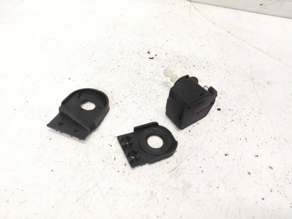 00883000 Opel Vectra 2003 Moteur de réglage du niveau des phares - Thumbnail 3