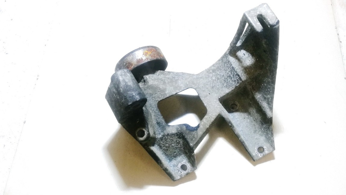 4612240 Chrysler Voyager 1996 Variklio kronsteinas ir Greiciu dezes kronsteinas