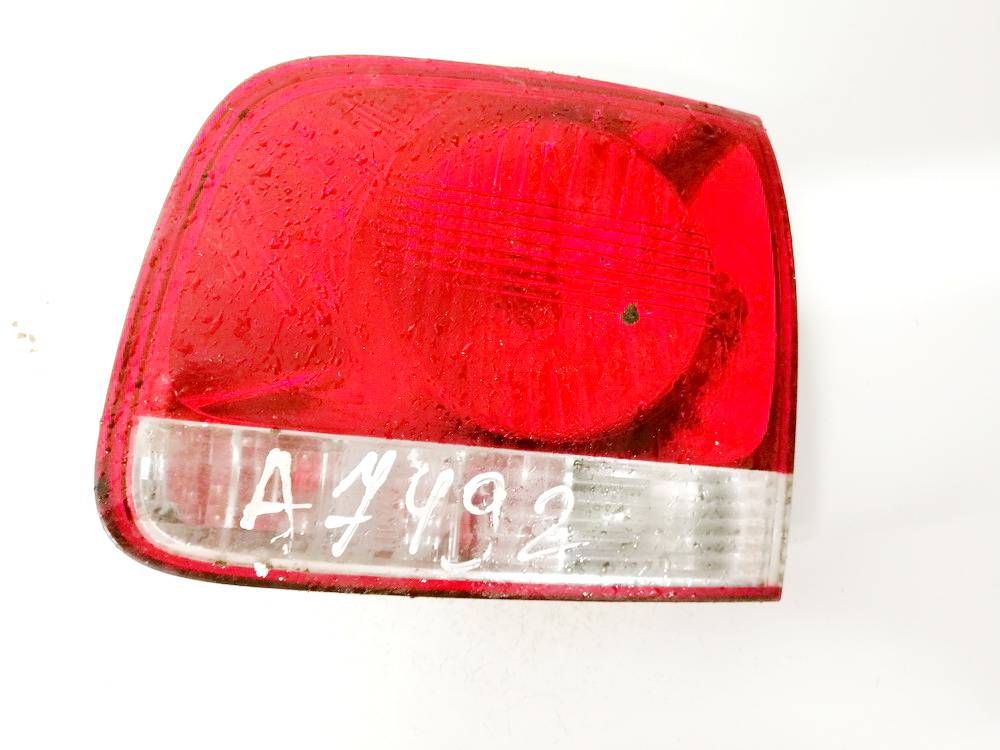 28268003 Volkswagen Touareg 2003 Galinio Dangcio zibintas G.D. (kapoto)