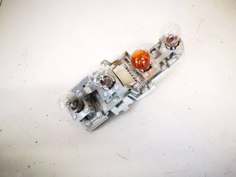 29077001 Audi A3 2001 Aizmugurējo lukturu plate