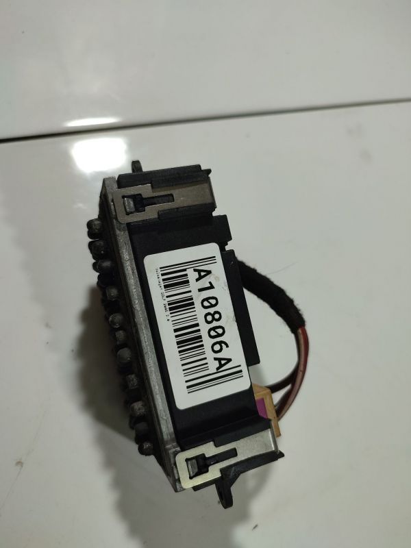 3C0907521B Volkswagen Golf 2005 Heater Resistor (Heater Blower Motor Resistor)