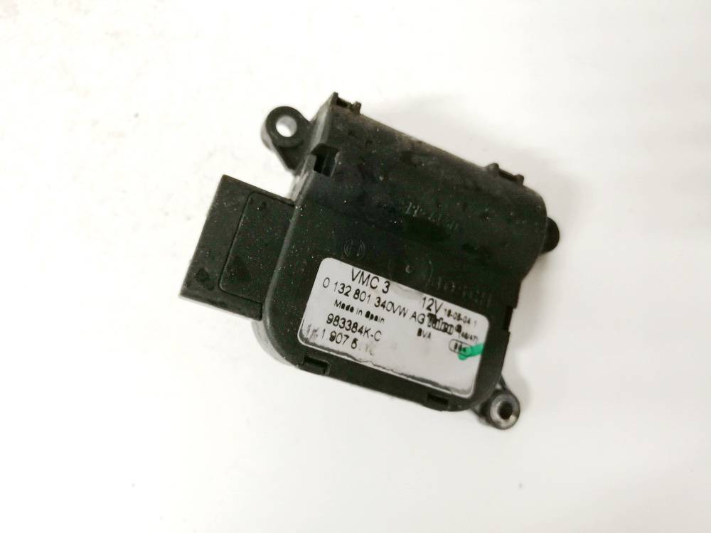 0132801340 Volkswagen Touran 2004 Heater Vent Flap Control Actuator Motor