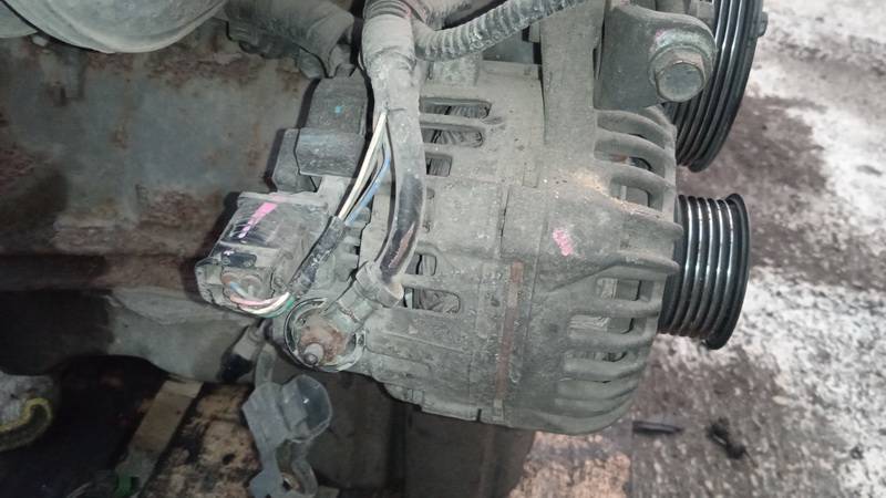 270600J061 Toyota Yaris 2007 Alternator