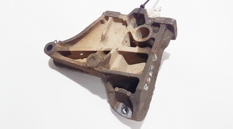1J0199117P Volkswagen Golf 1999 Engine Mount Bracket and Gearbox Mount Bracket