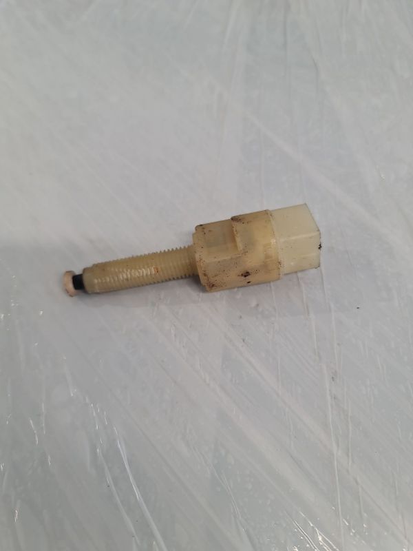 4A0945515A Volkswagen Passat 2000 Brake Light Switch (sensor) - Switch (Pedal Contact)