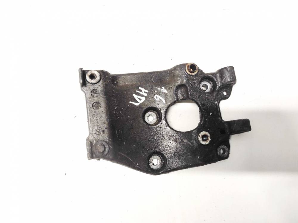 9646719580 Citroen Berlingo 2013 Engine Mount Bracket and Gearbox Mount Bracket