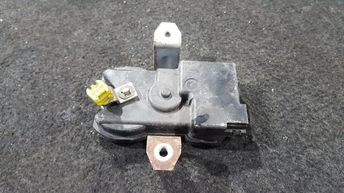 MB819445 Mitsubishi Lancer 1992 Central locking motor