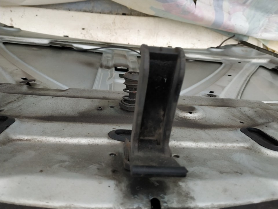 Renault Laguna 2001 Uchwyt otwierania maski