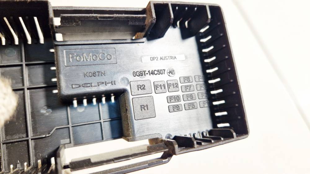 6G9T14C507AB Ford S-Max 2006 Pokrywa skrzynki bezpieczników - Thumbnail 3