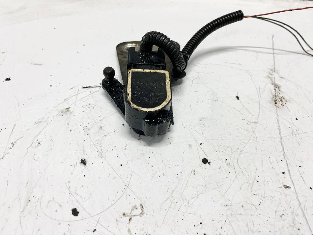 A0065428318 Mercedes-Benz E-CLASS 2010 Xenon Headlamp Leveling Level Sensor, Automatic Headlight Adjustment Motor - Thumbnail 3