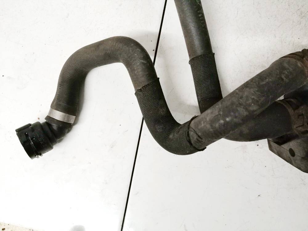 6421917034705 Toyota CHR 2018 Vandens slanga