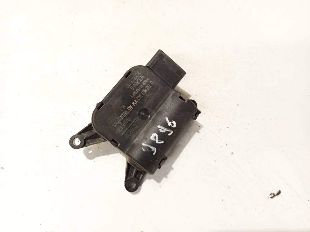 0132801342 Volkswagen Golf 2004 Heater Vent Flap Control Actuator Motor