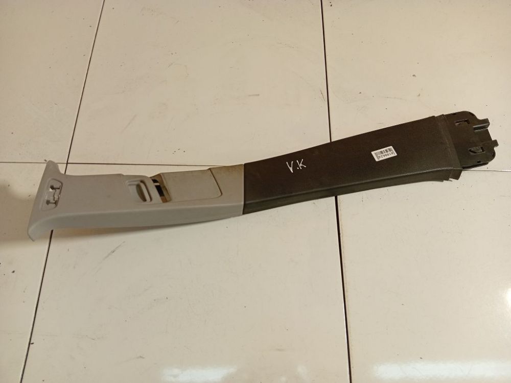 13113920 Opel Astra 2006 Pillar Trim - MIDDLE LEFT