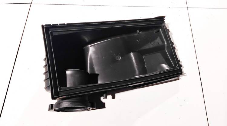 7L0129601 Volkswagen Touareg 2003 Filtre à air Boite Admission