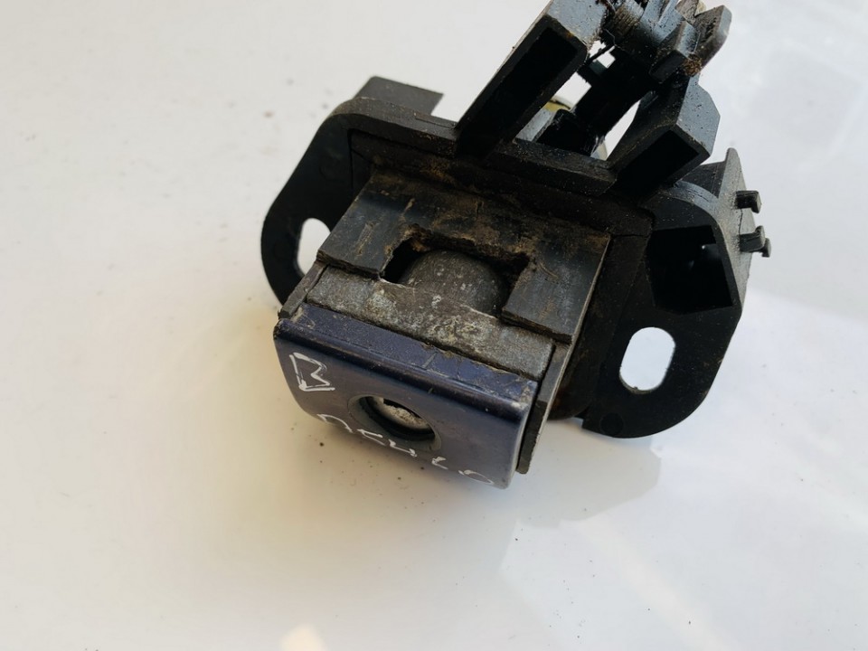 Opel Vectra 1999 Кнопка открывания багажника