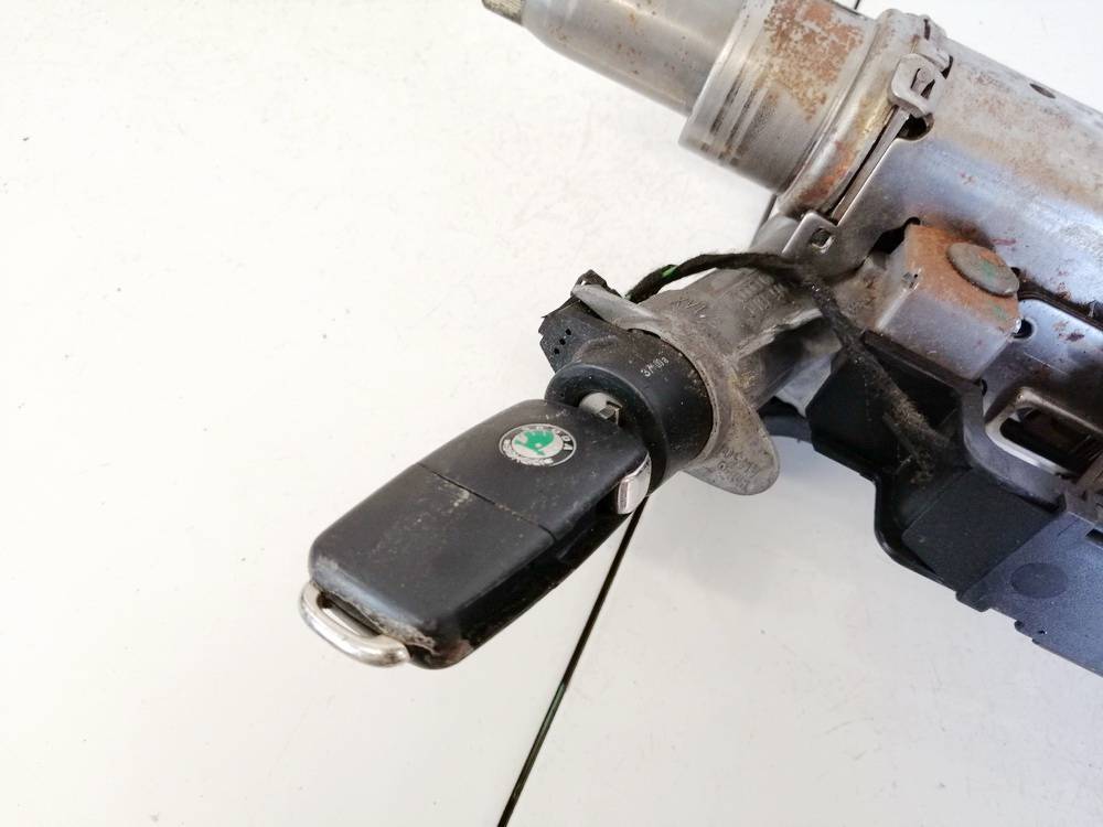 4B0905851C Skoda Fabia 2009 Ignition Barrels (Ignition Switch)