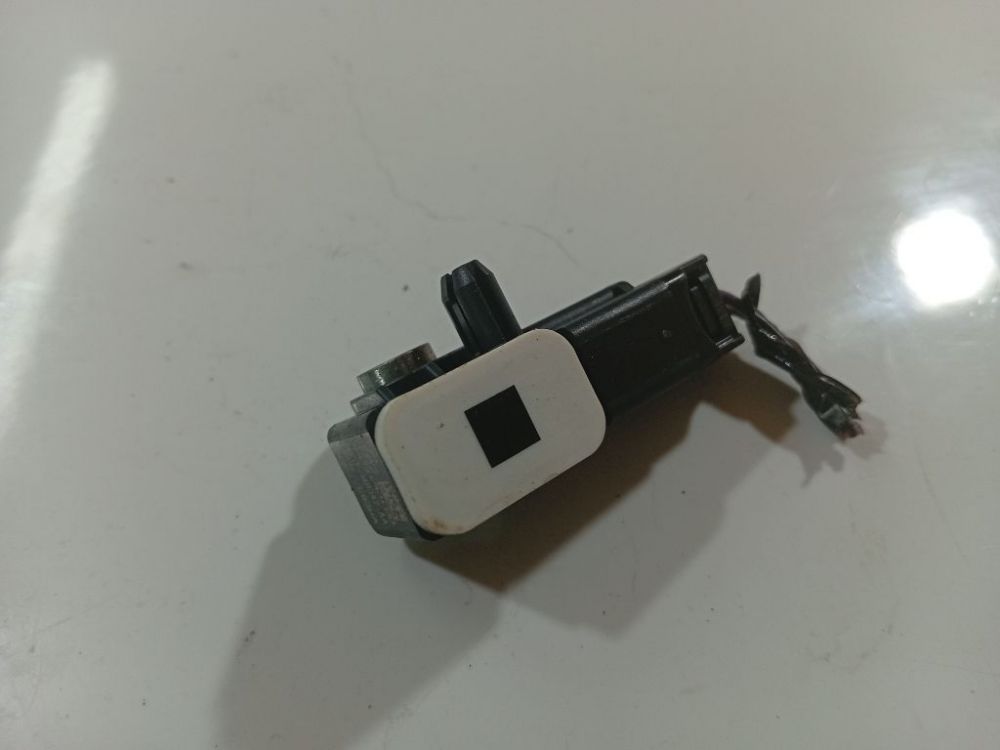 140319400 Ford Focus 2014 Srs Airbag crash sensor - Thumbnail 2