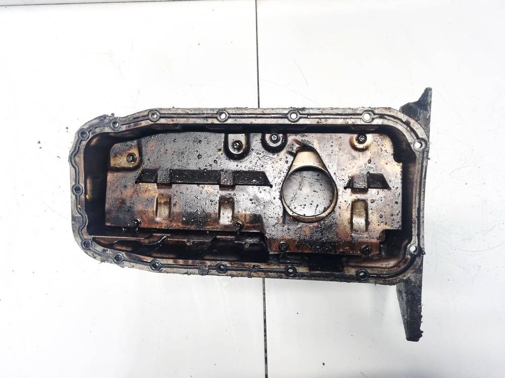 R90400134 Mazda 6 2003 Engine crankcase (Oil Pan)