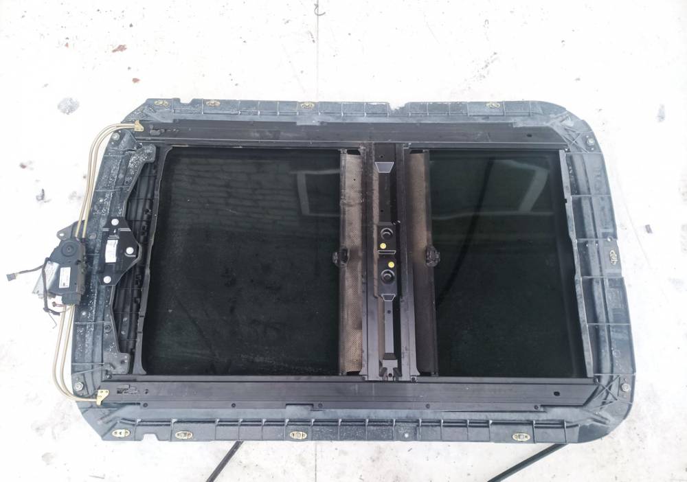 KT69380002 MINI ONE 2004 Jumta lūka