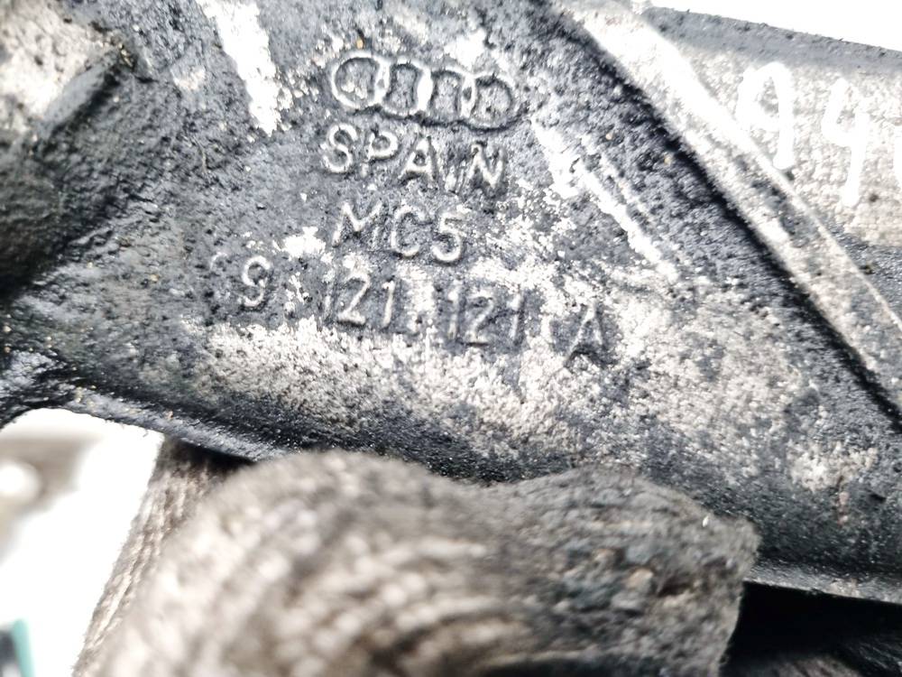 059121121A Audi A4 1998 Carcasa del termostato - Thumbnail 4