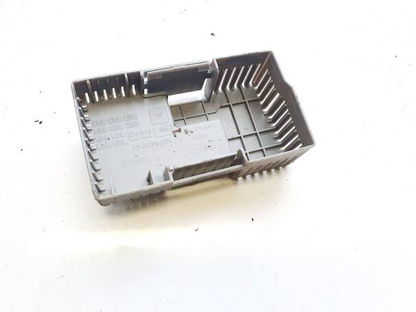 6G9T14C507CB Volvo S80 2007 Fuse Box Cover