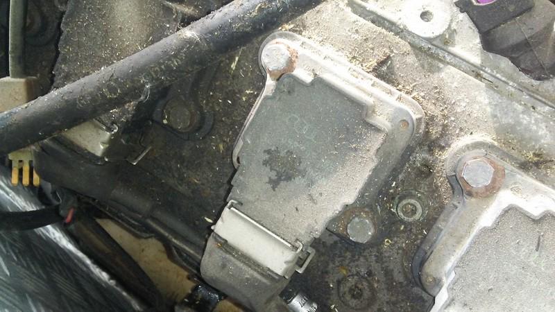 058905105 Audi A8 1998 Bobine d allumage