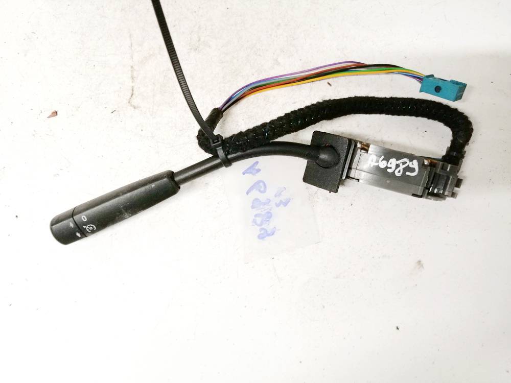A2085450324 Mercedes-Benz E-CLASS 2001 Переключатель поворотов подрулевой
