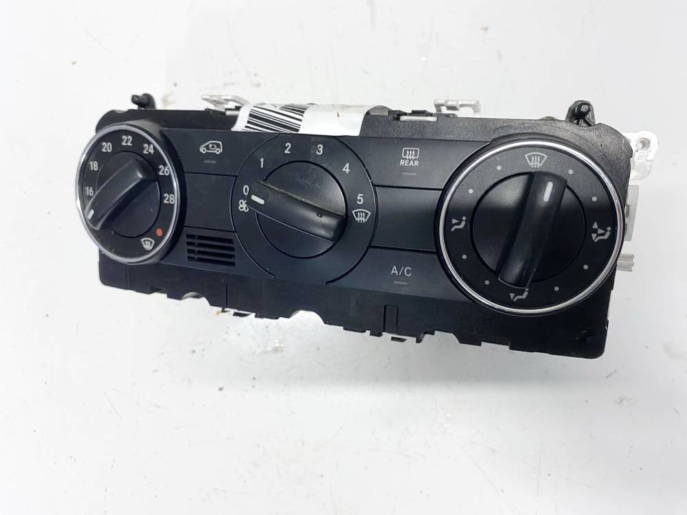 A1698301785 Mercedes-Benz A-CLASS 2007 Блок управления климатической установкой