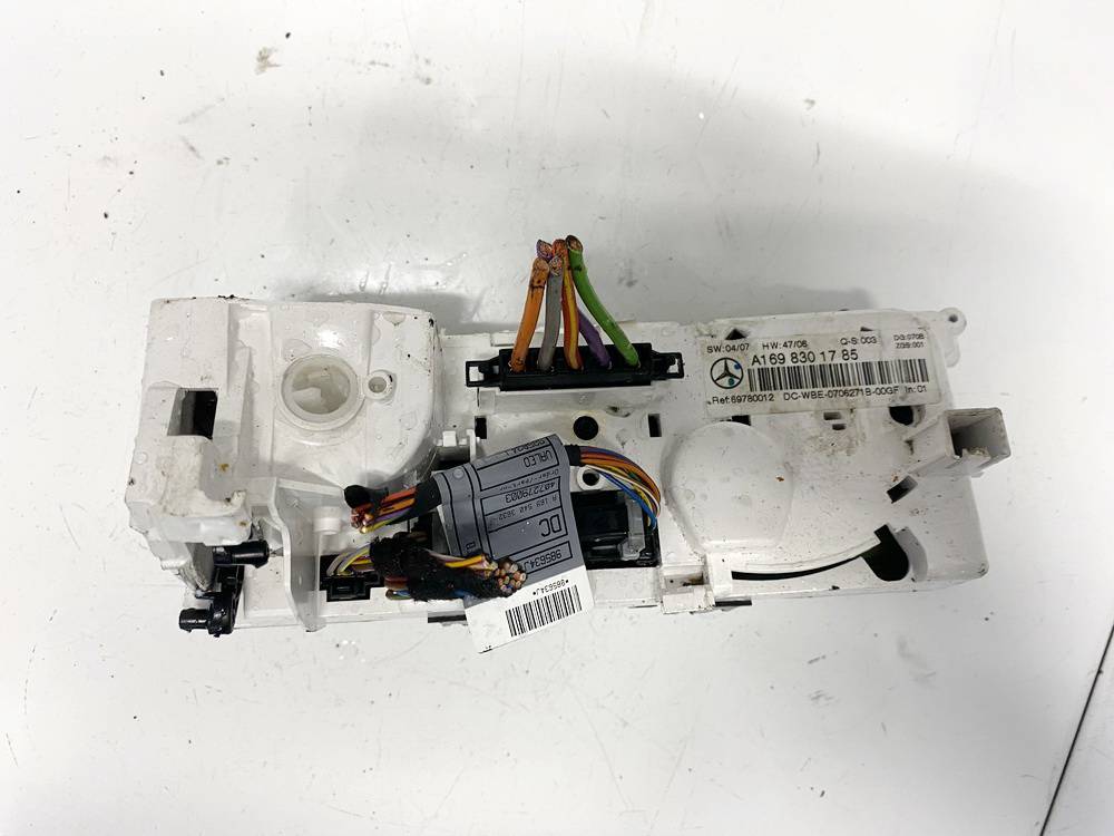 A1698301785 Mercedes-Benz A-CLASS 2007 Climate Control Panel (heater control switches) - Thumbnail 3