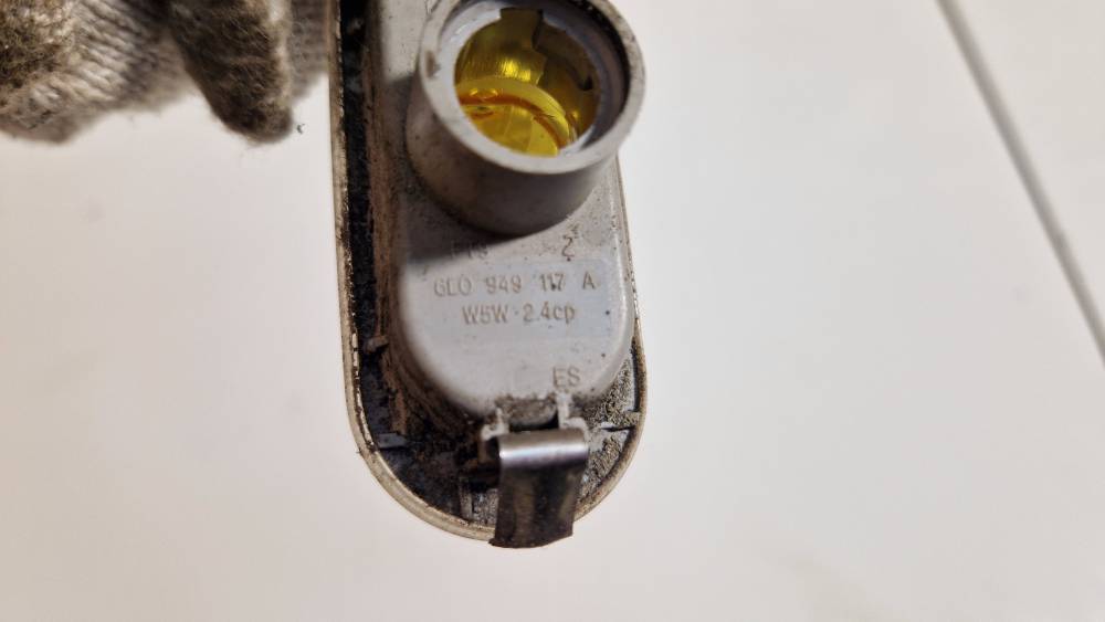 6L0949117A Seat Leon 2007 Clear Side Repeaters - FRONT LEFT - Thumbnail 3