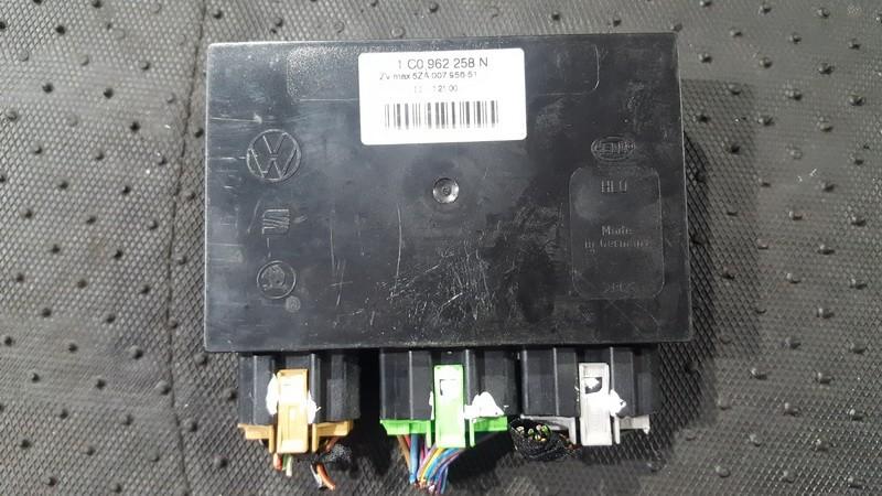 1C0962258N Volkswagen Golf 1999 General Module Comfort Relay (Unit)