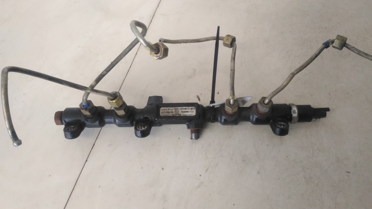 2S7Q9D280AC Ford Mondeo 2003 Fuel injector rail (injectors)(Fuel distributor)