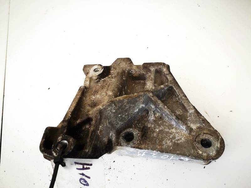1J0199117 Skoda Octavia 2003 Engine Mount Bracket and Gearbox Mount Bracket - Thumbnail 3