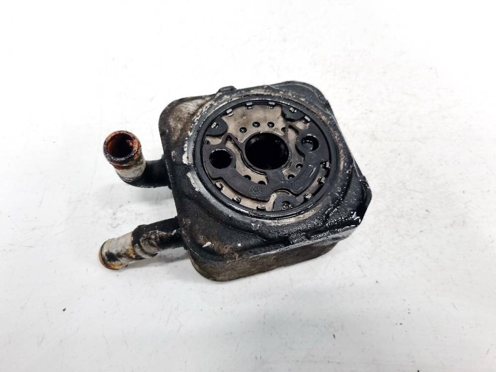 059117021A Audi A4 1998 Chłodnica oleju - Thumbnail 3