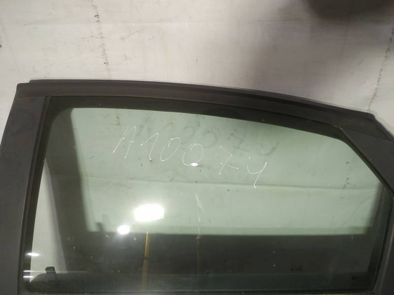 AS2 Opel Vectra 2002 Oven lasi - TAKANA VASEMMALLA