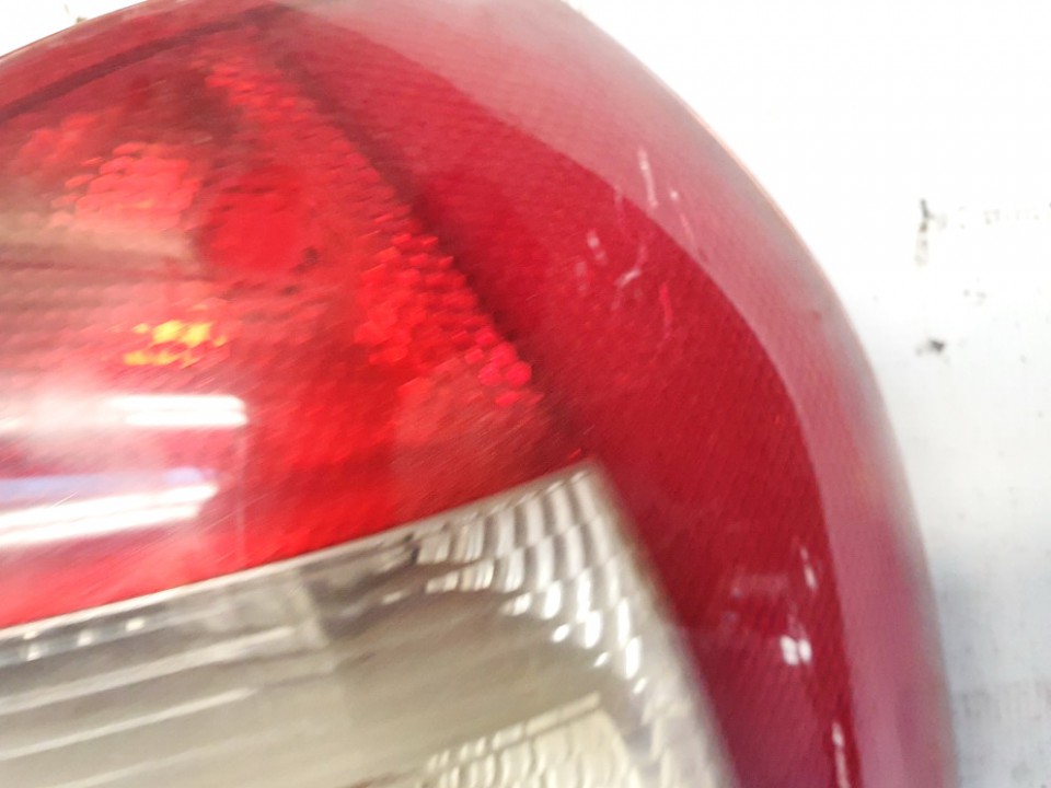 Audi A3 2000 Фонарь задний наружный правый - Thumbnail 2