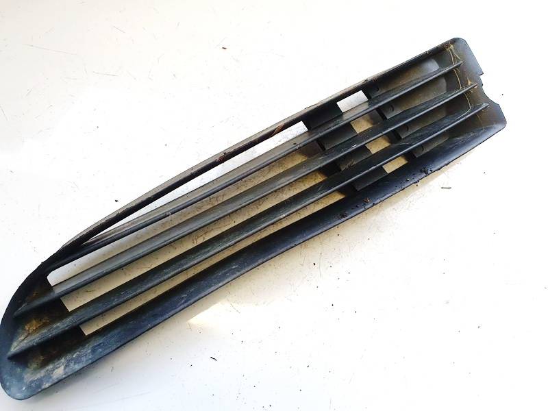 4D0853683 Audi A8 1997 Osłona zderzaka - PRZEDNIE LEWE