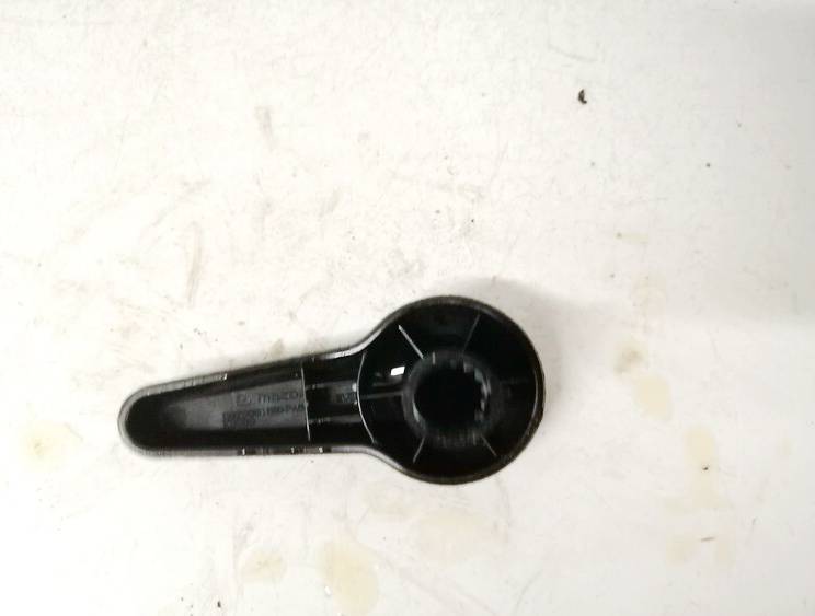 EG2388188 Mazda CX-7 2007 garniture intérieure