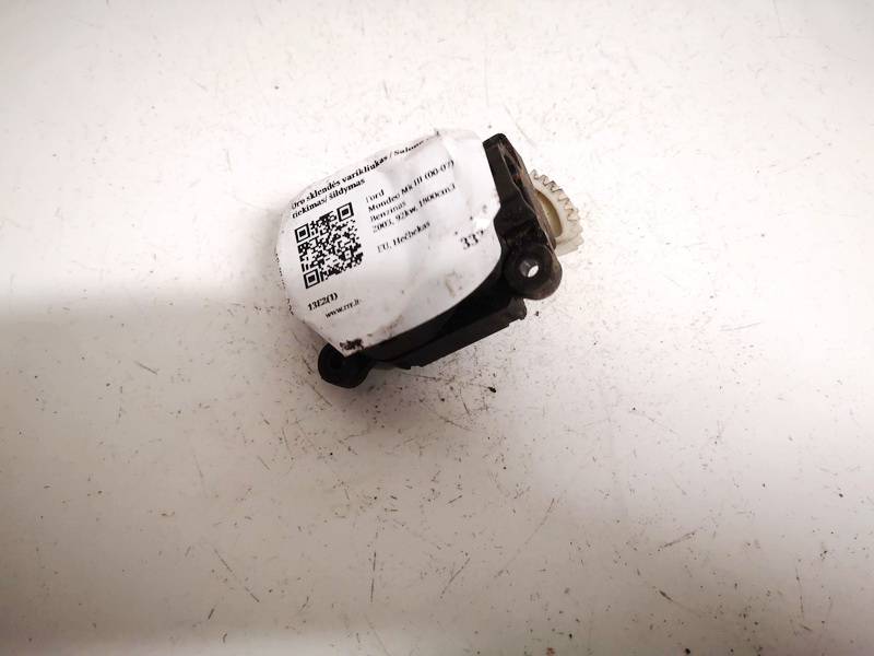 1S7H19E616AA Ford Mondeo 2003 Heater Vent Flap Control Actuator Motor